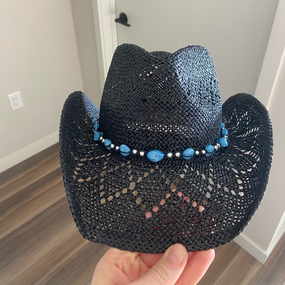 Accessories - Cowboy hat with beading!